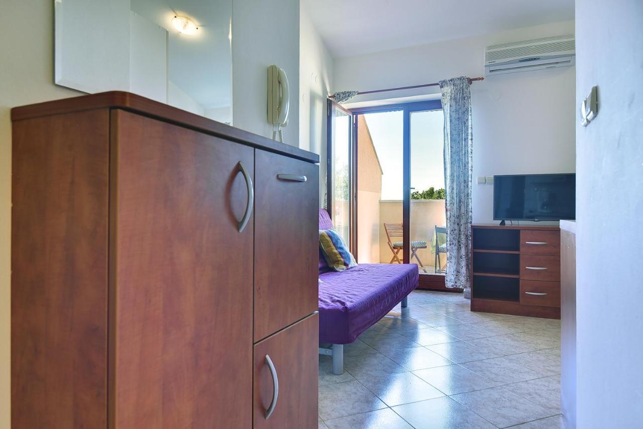 Apartments Ulika Medulin Bagian luar foto