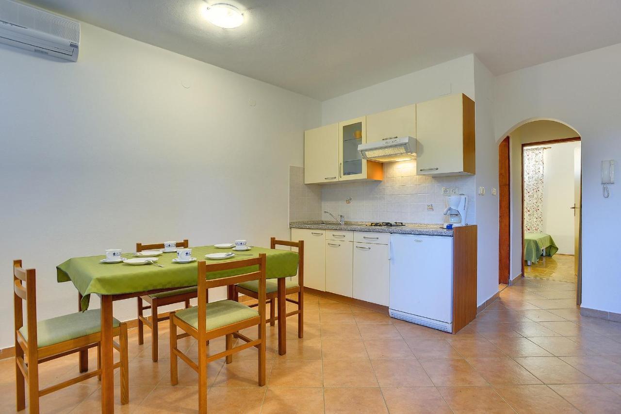 Apartments Ulika Medulin Bagian luar foto