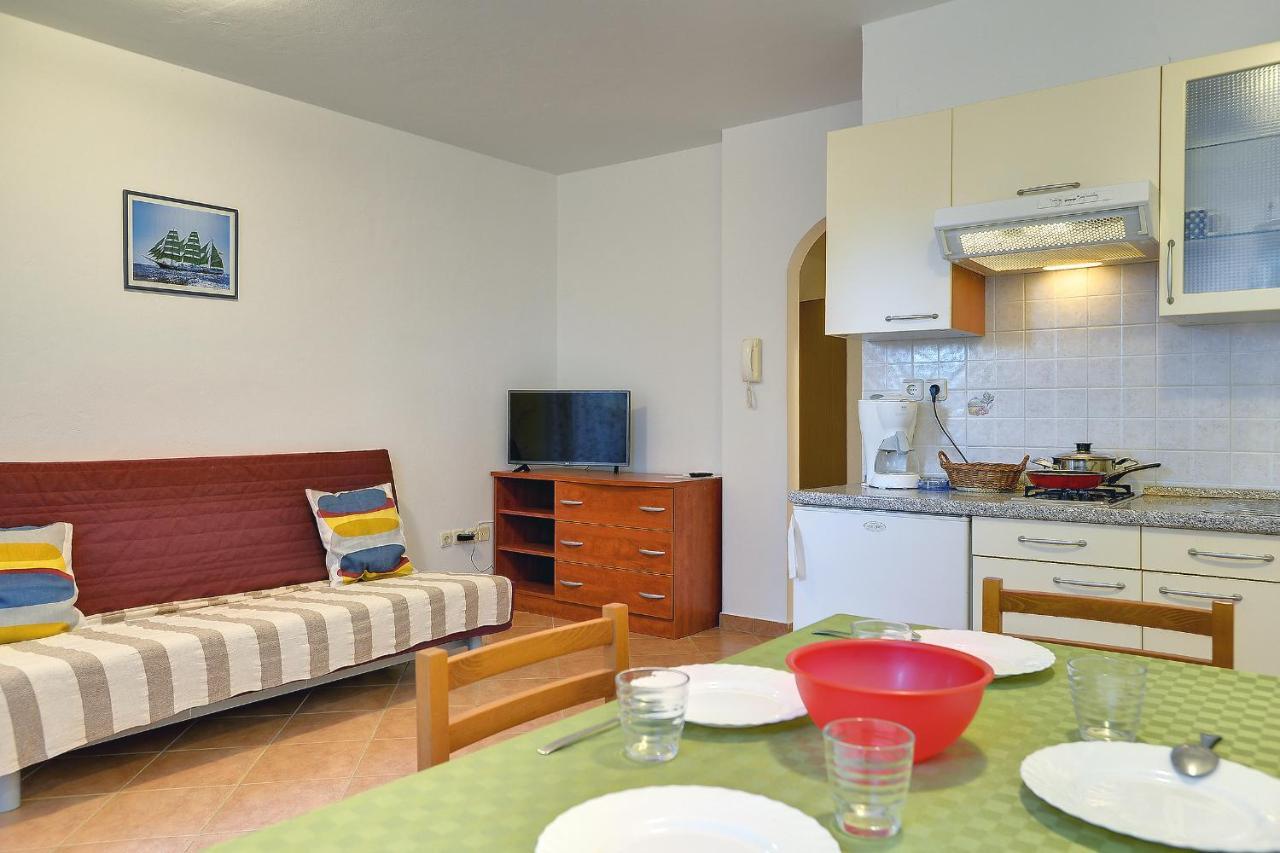 Apartments Ulika Medulin Bagian luar foto